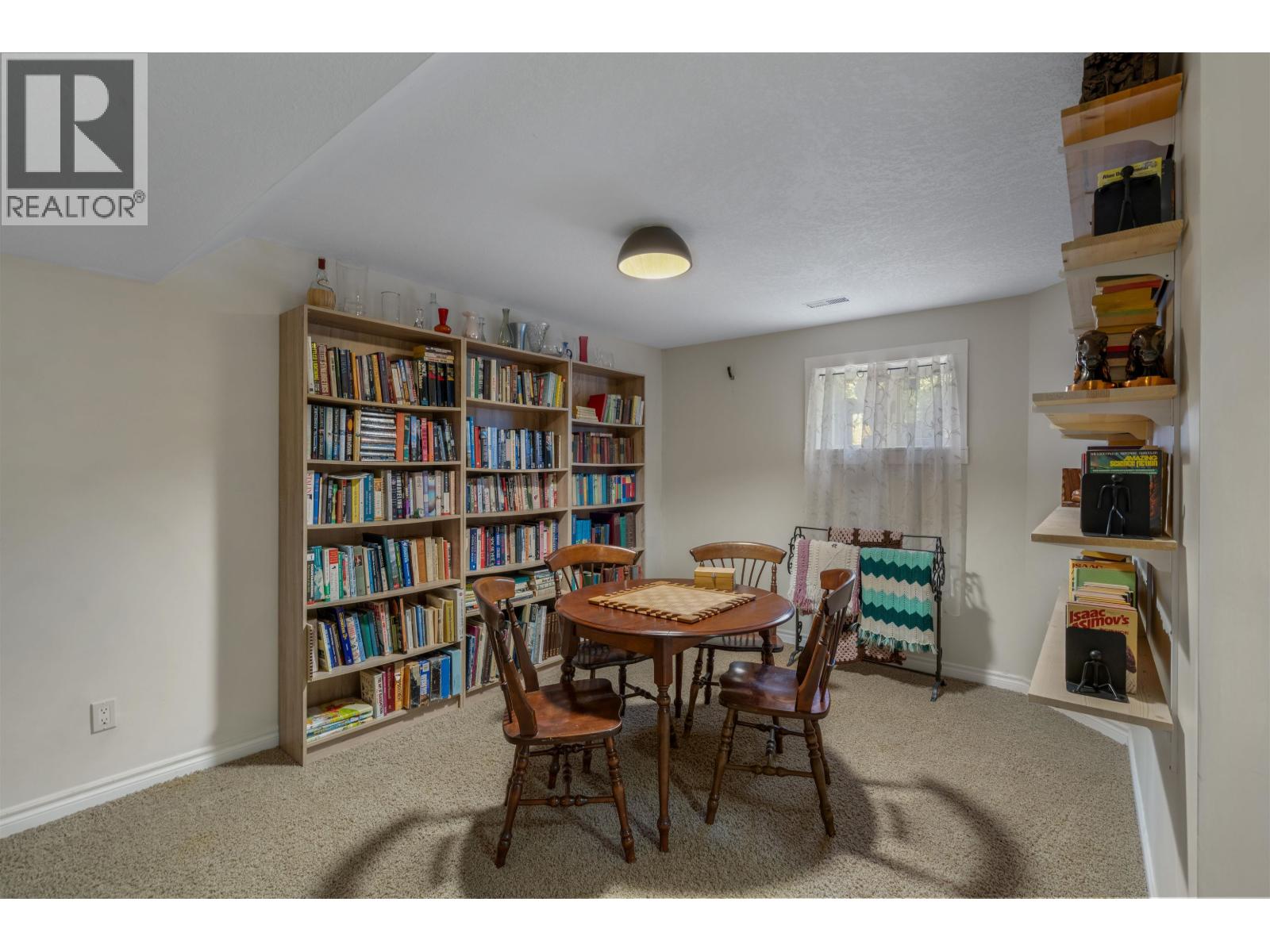 Photo 24 of 28 — 3182 WALLACE CRESCENT · Prince George, BC