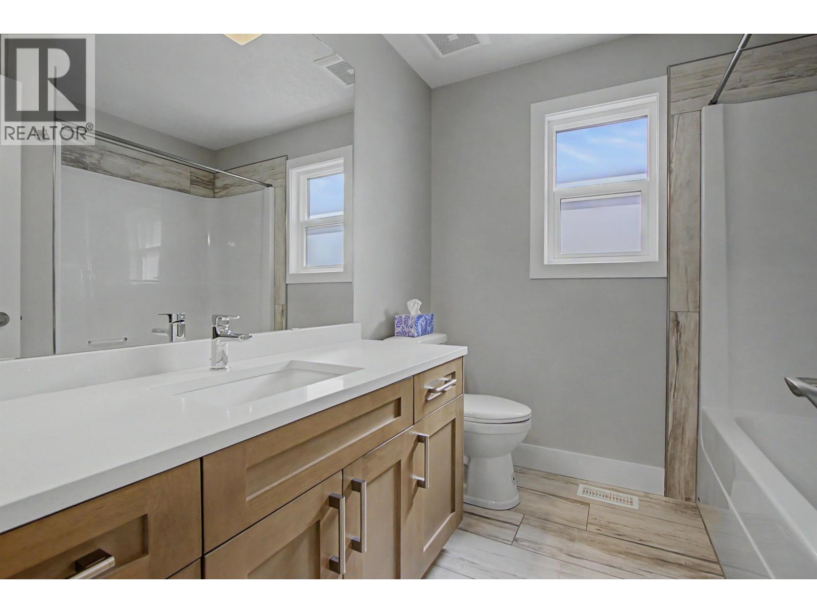 7688 SOUTHRIDGE AVENUE - 22