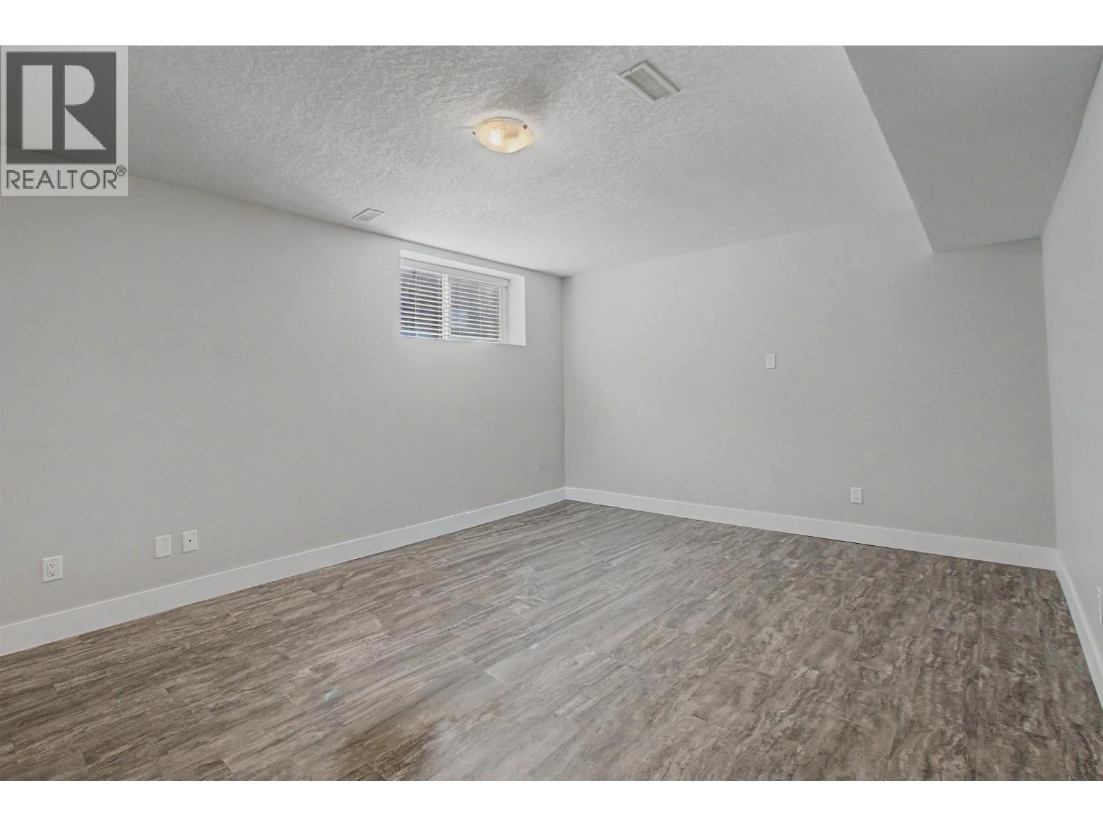 Photo 28 of 36 — 7688 SOUTHRIDGE AVENUE · Prince George, BC