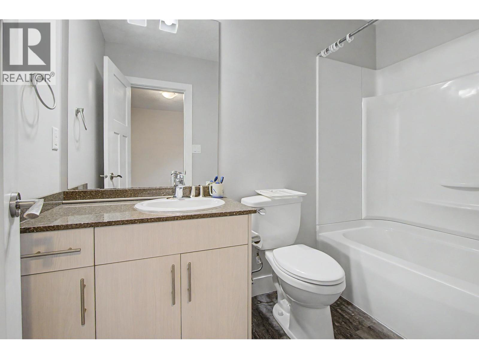 7688 SOUTHRIDGE AVENUE - 26