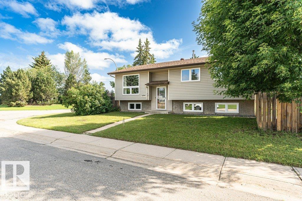 9209 80 ST - 13