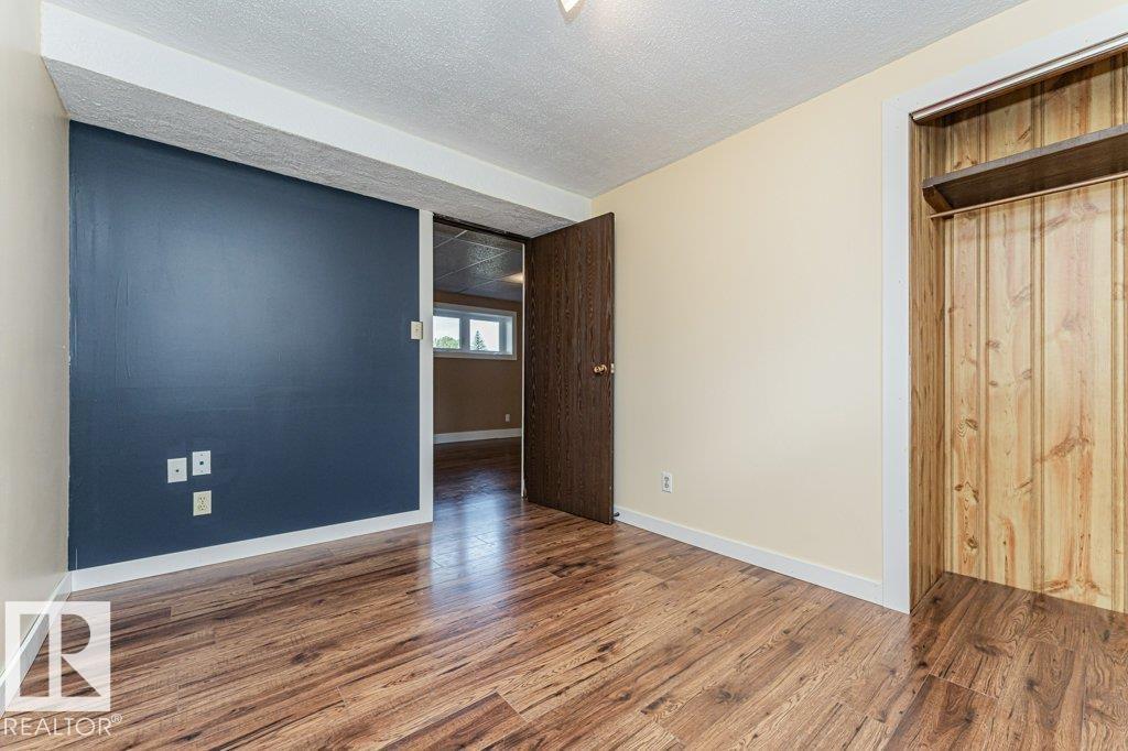 9209 80 ST - 47