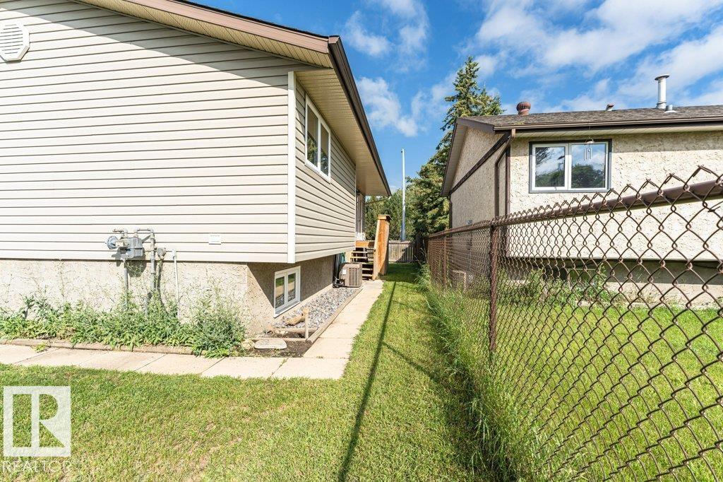 9209 80 ST - 59