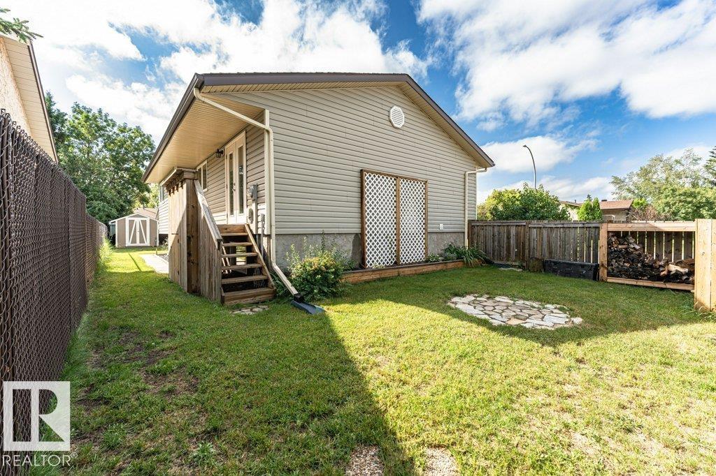 9209 80 ST - 62