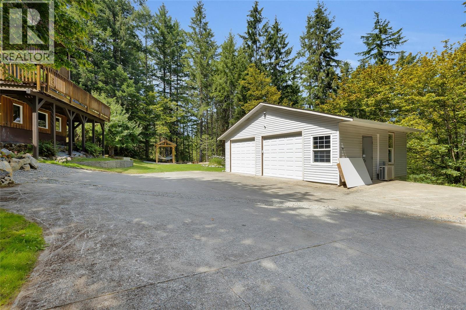 1670 West Shawnigan Lake Rd - 35