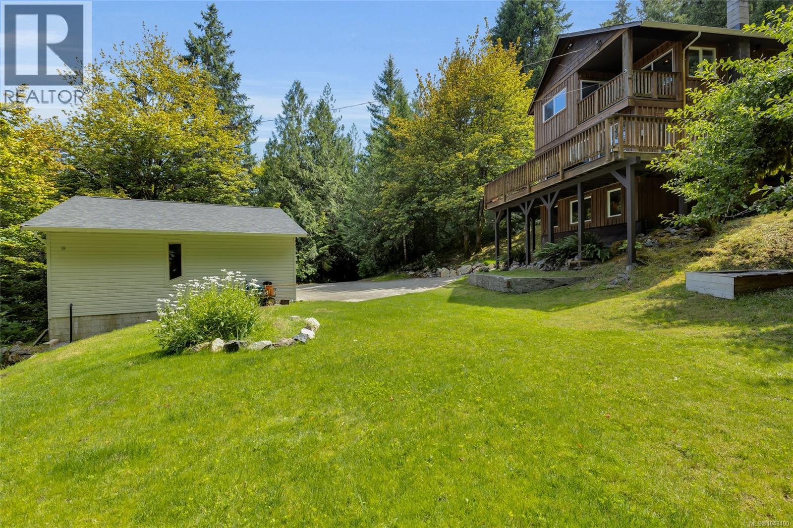 1670 West Shawnigan Lake Rd - 40