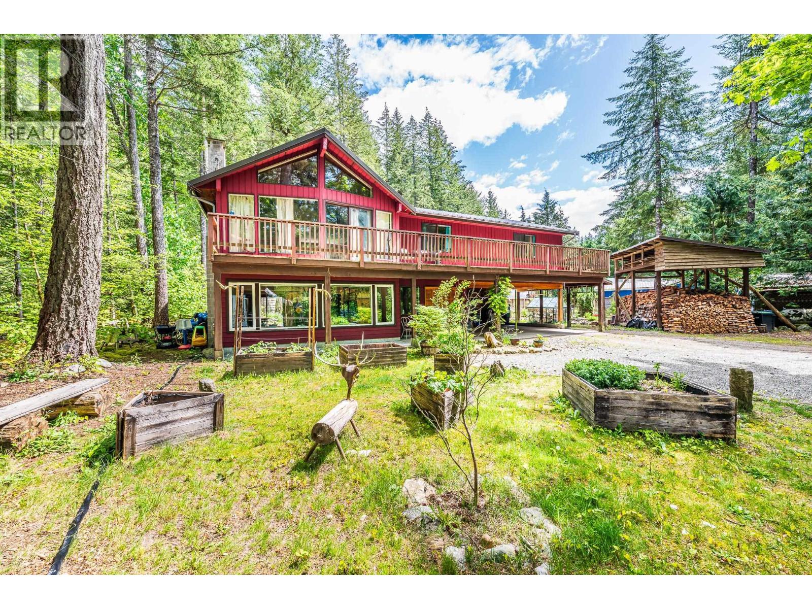 4030 MIDNIGHT WAY, Squamish