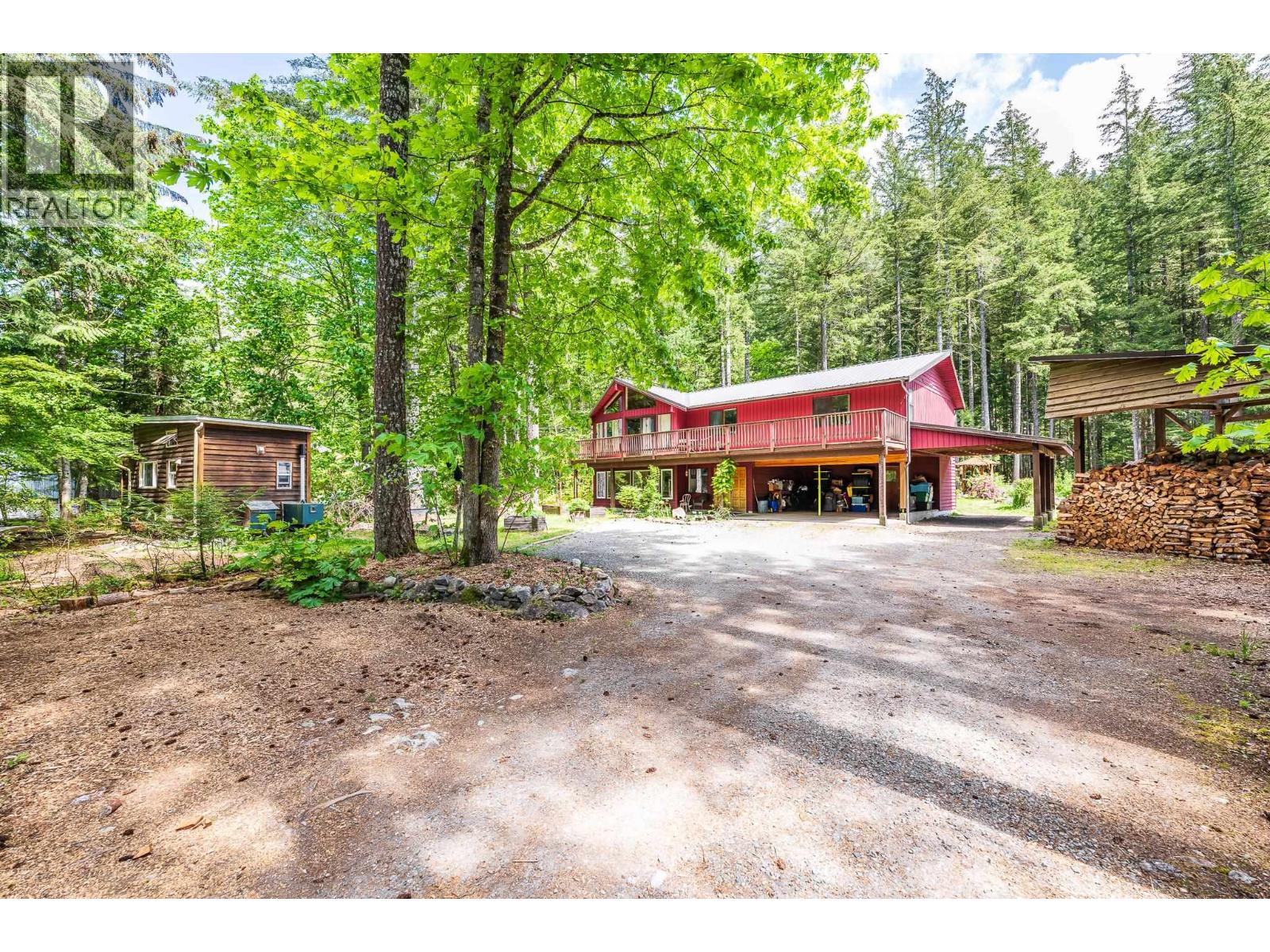 4030 MIDNIGHT WAY, Squamish