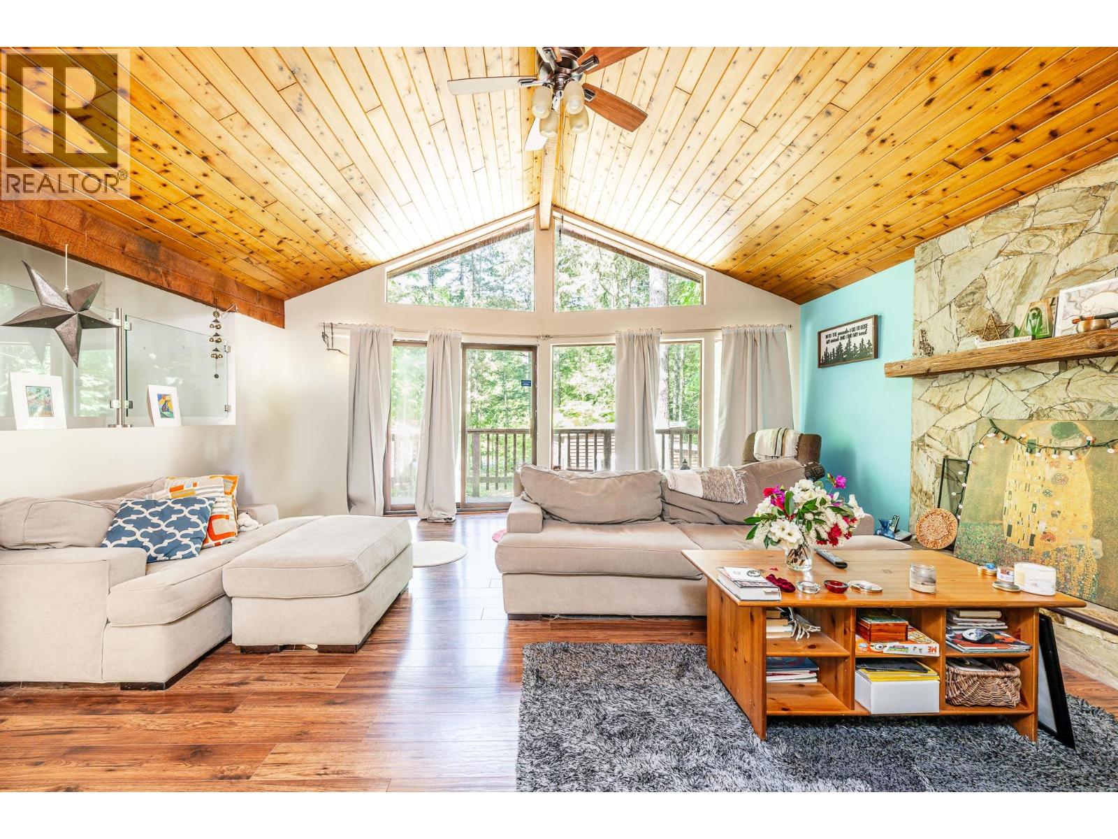 4030 MIDNIGHT WAY, Squamish