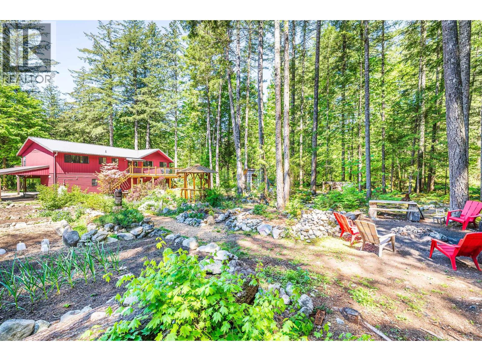 4030 MIDNIGHT WAY, Squamish