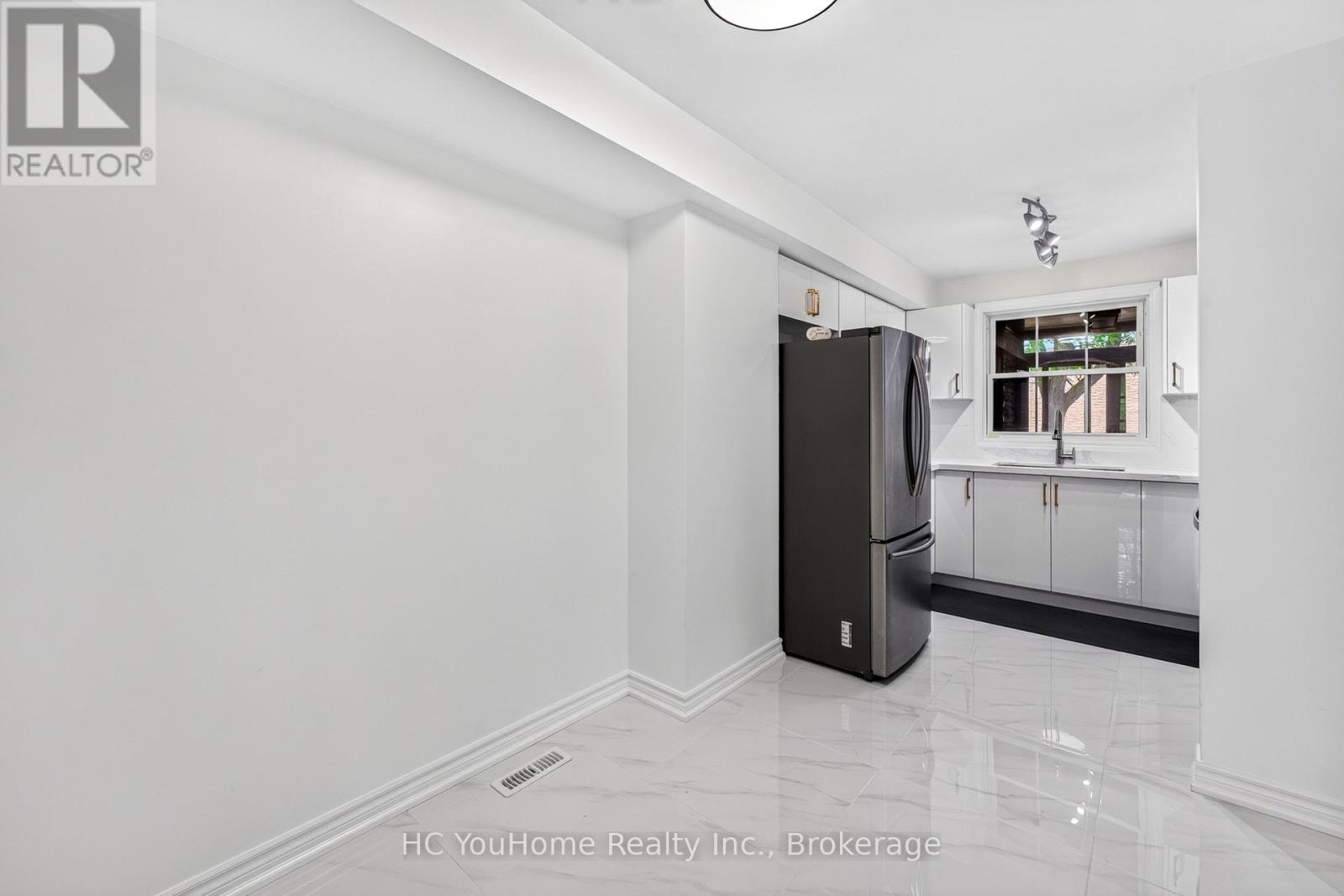 #32 81 BROOKMILL BOULEVARD - Image 8