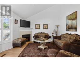 Bedroom 3 - 133 Tremount Street, Whitby, ON L1M1G1 Photo 6