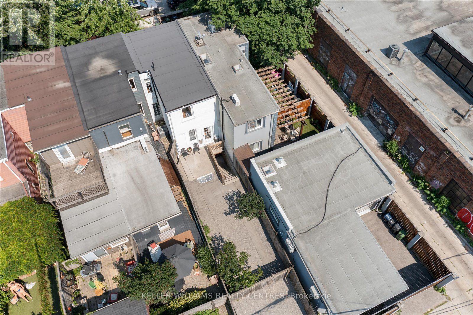 44 LOGAN AVENUE - Image 29