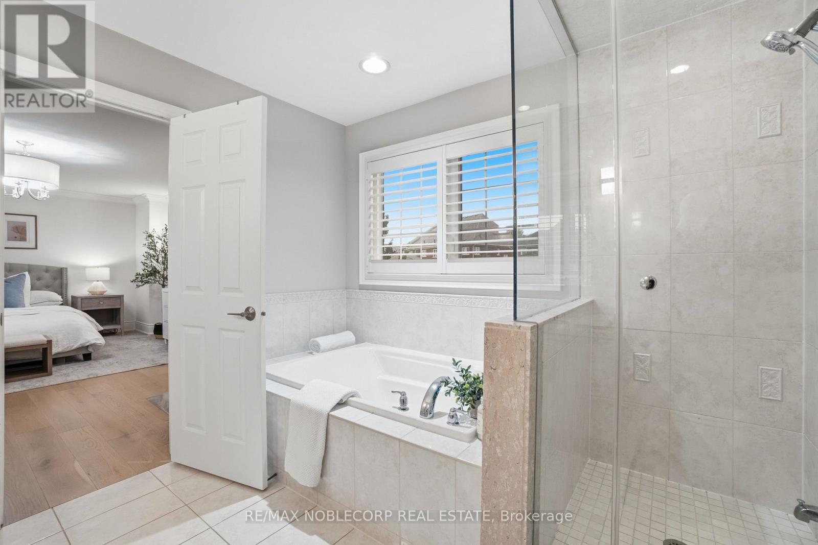 2 GLENGORDON CRESCENT - Image 25