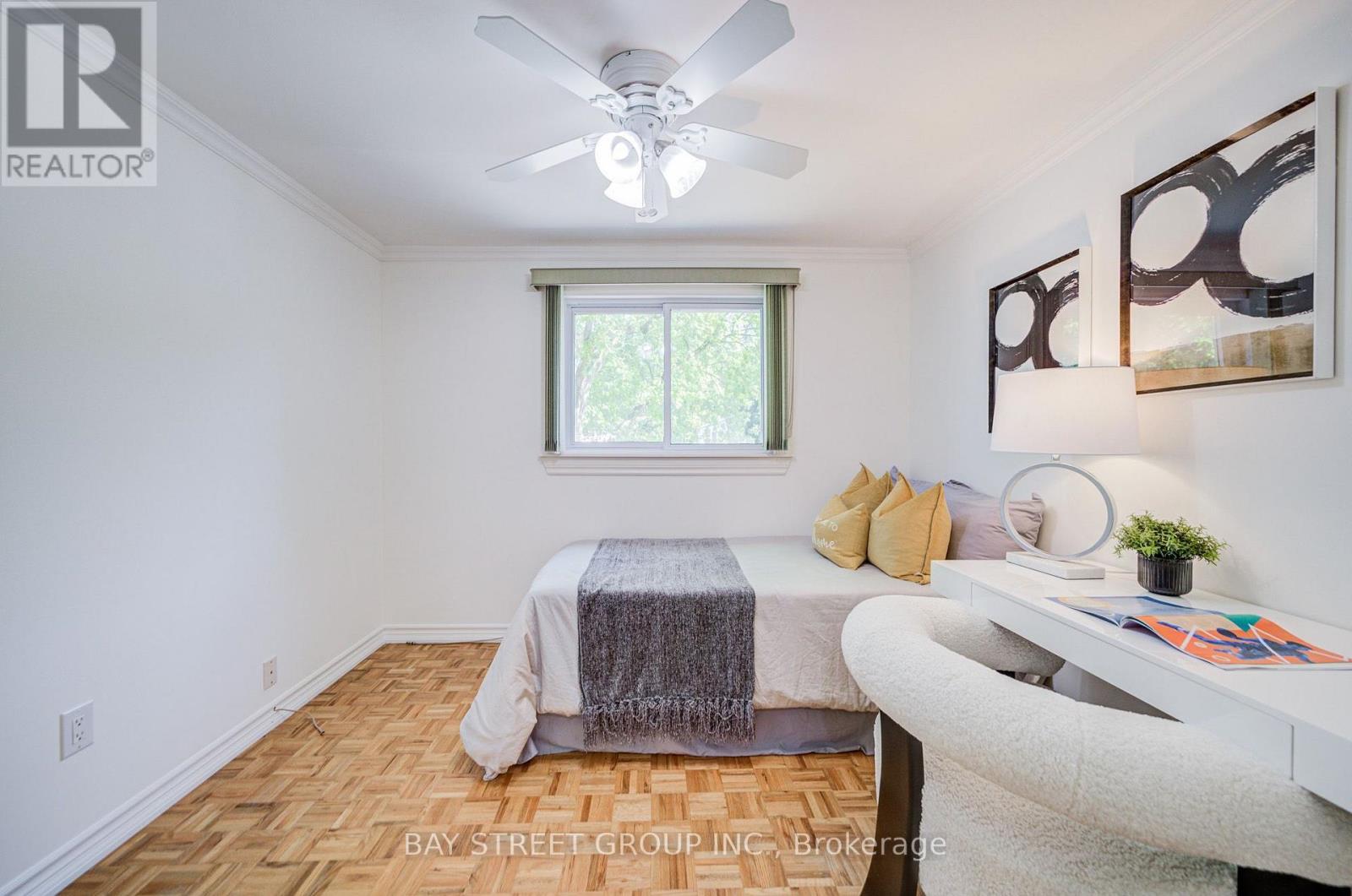 214 WILLIAM ROE BOULEVARD - 30