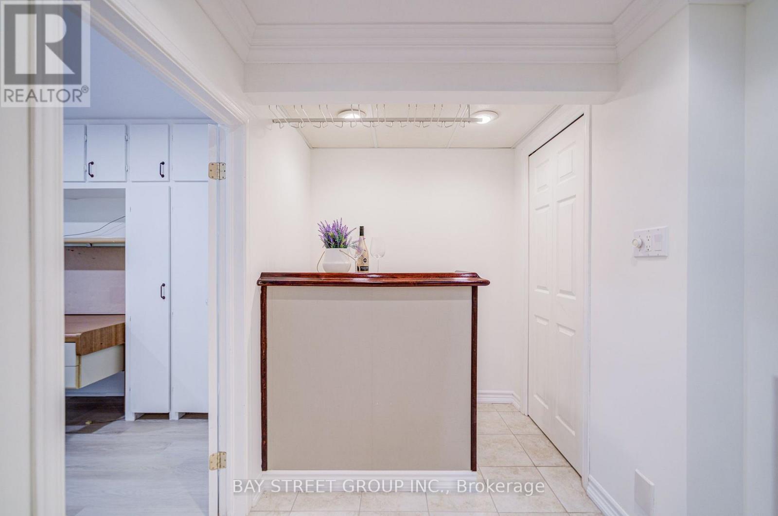 214 WILLIAM ROE BOULEVARD - 38