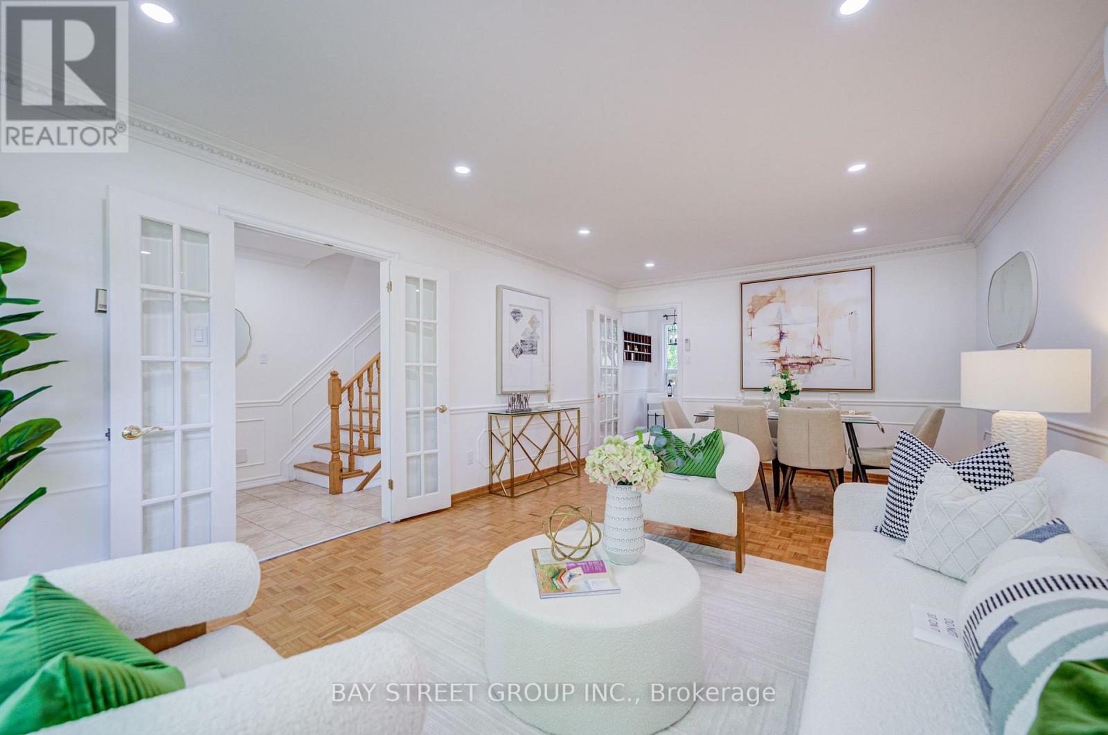 214 WILLIAM ROE BOULEVARD - 7