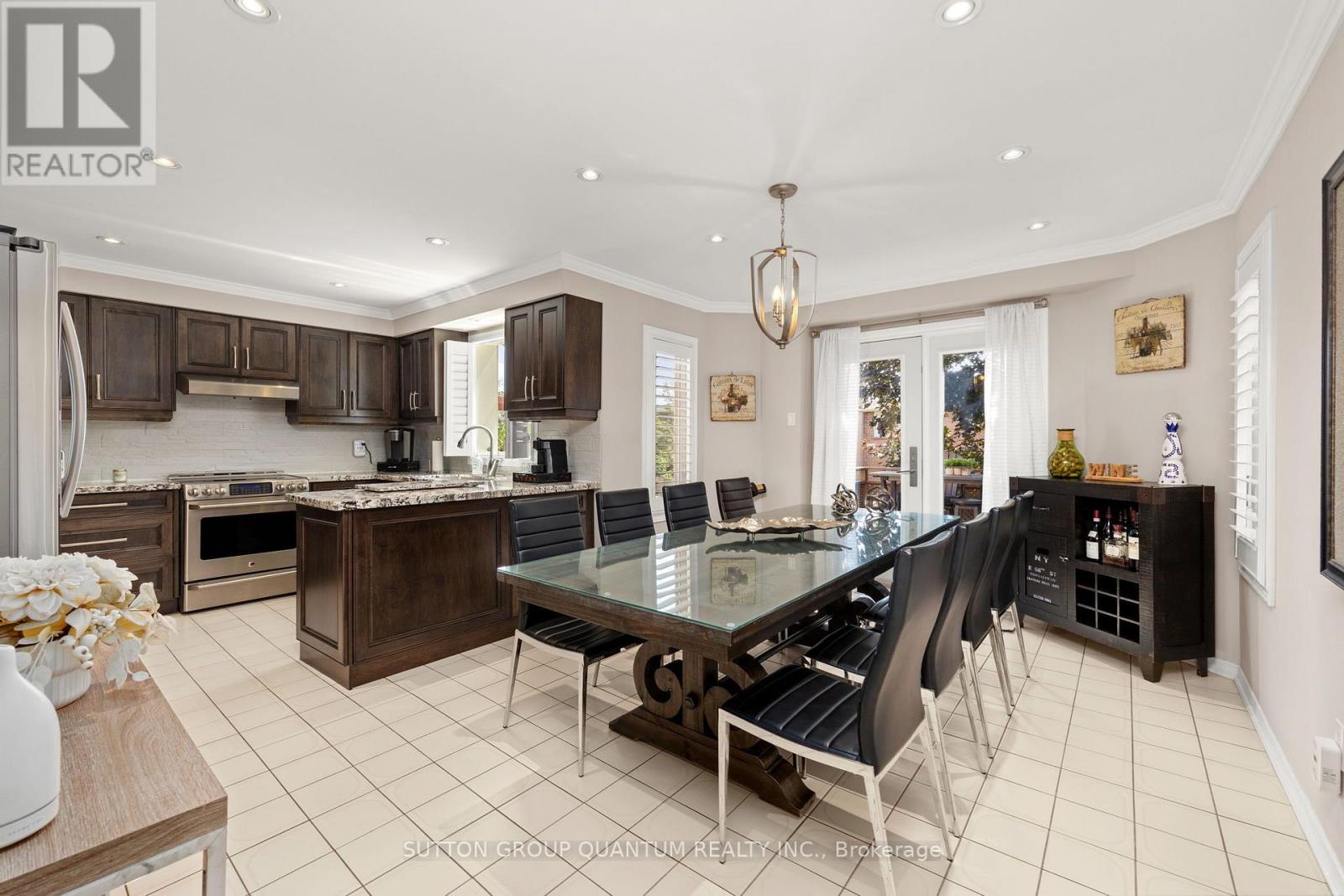6187 CAMGREEN CIRCLE - 11