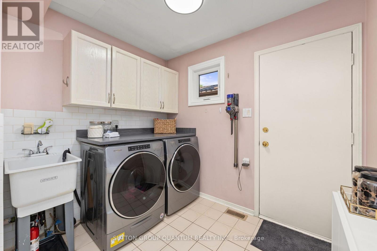 6187 CAMGREEN CIRCLE - 18