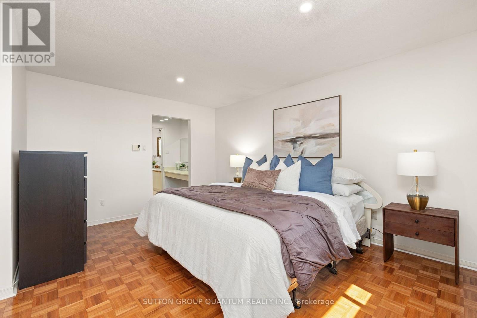 6187 CAMGREEN CIRCLE - 31
