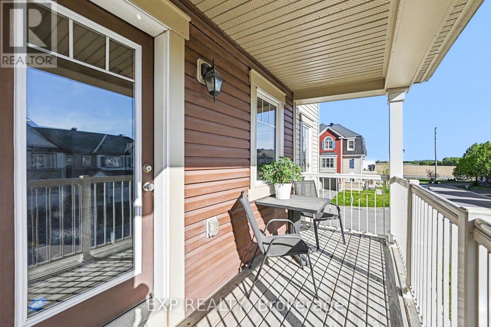 28 STREAMBANK STREET - 20