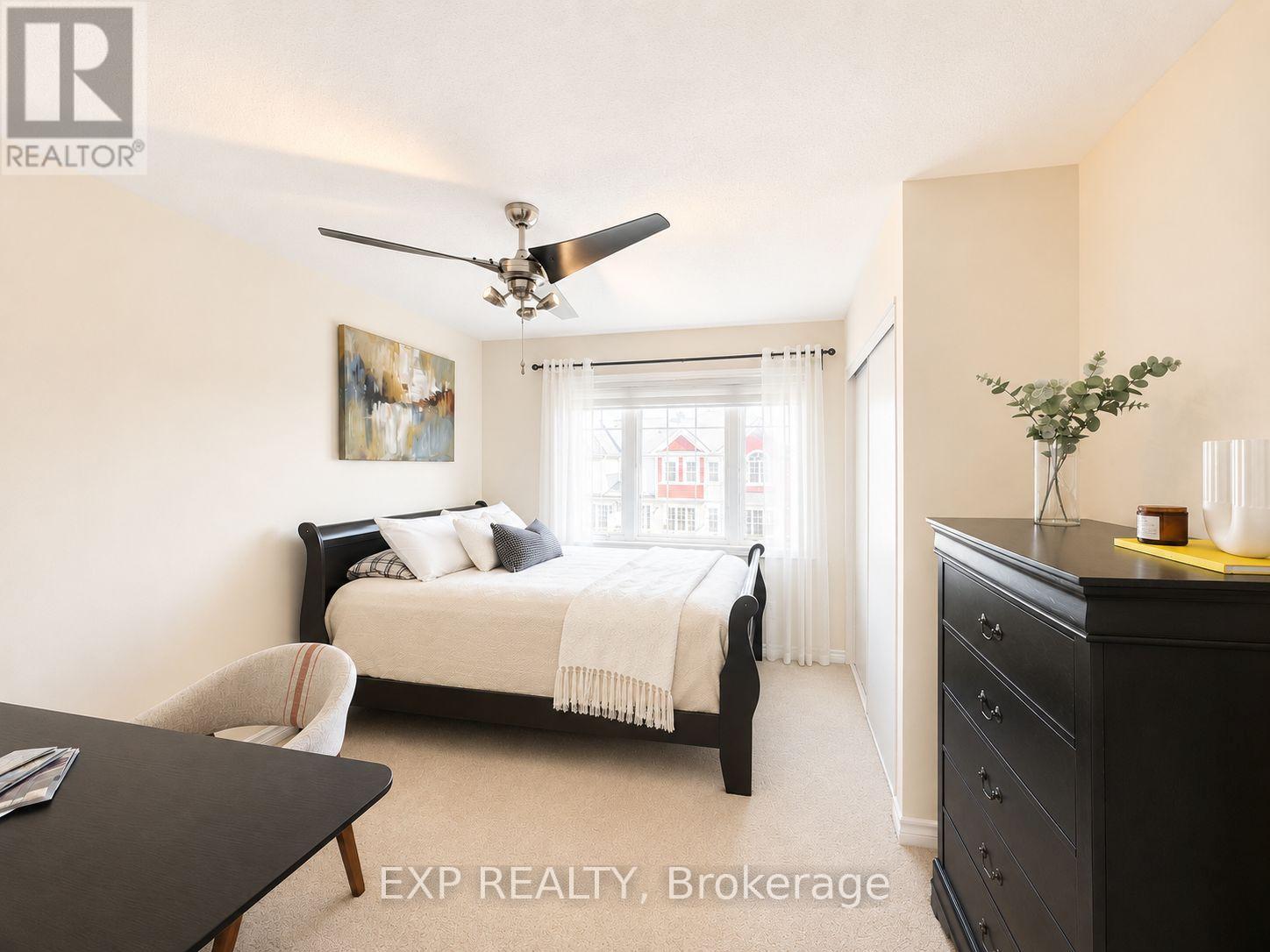 28 STREAMBANK STREET - 28