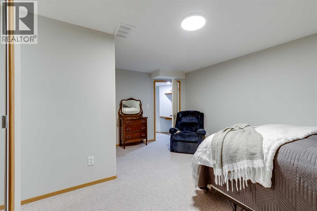 131 Cambria Road - 33