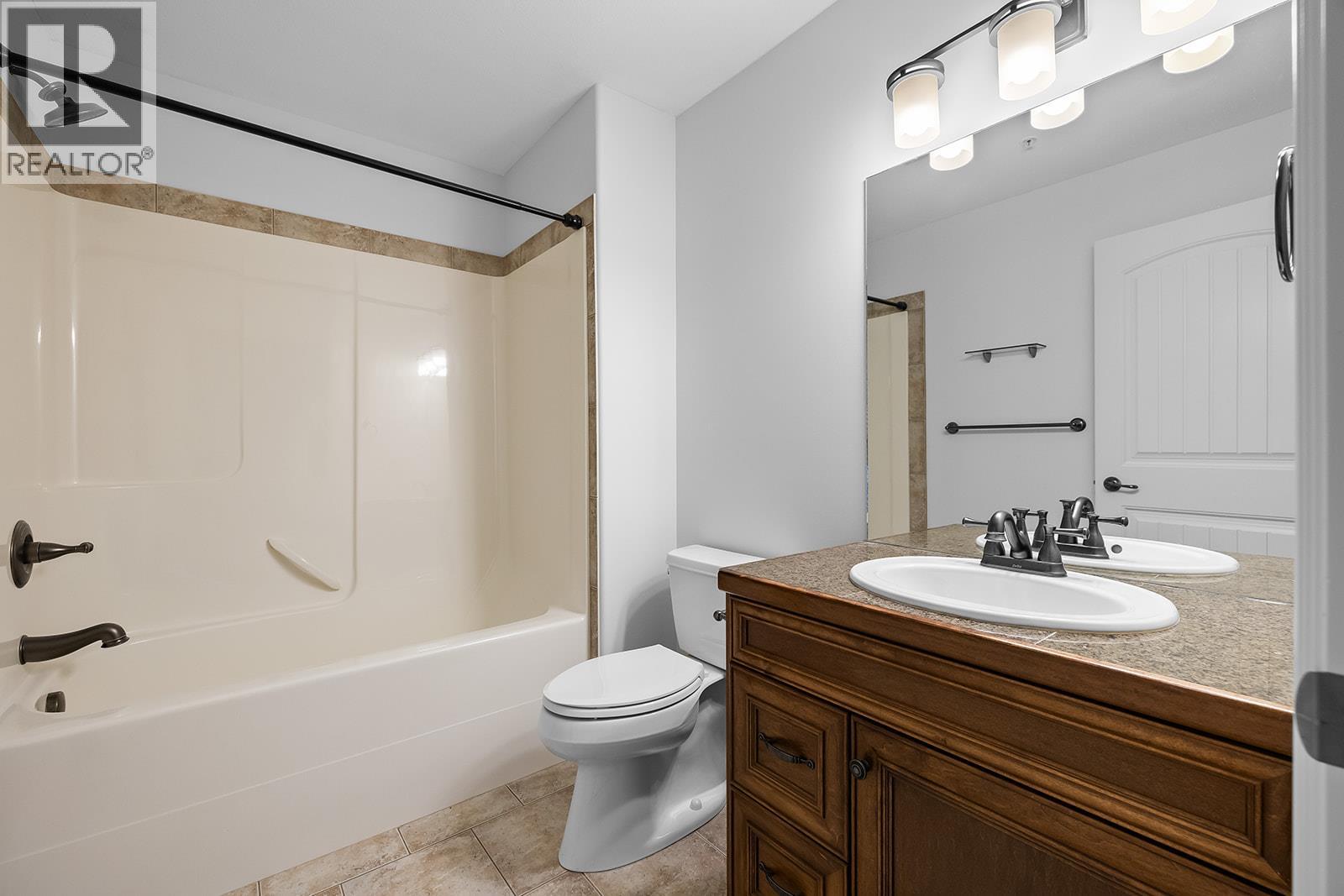 112 2770 Auburn Road, West Kelowna