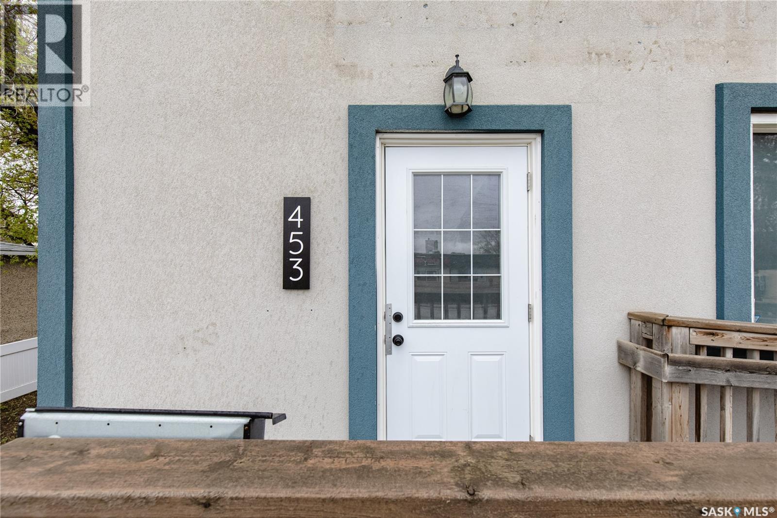 453 LILLOOET STREET W - 5