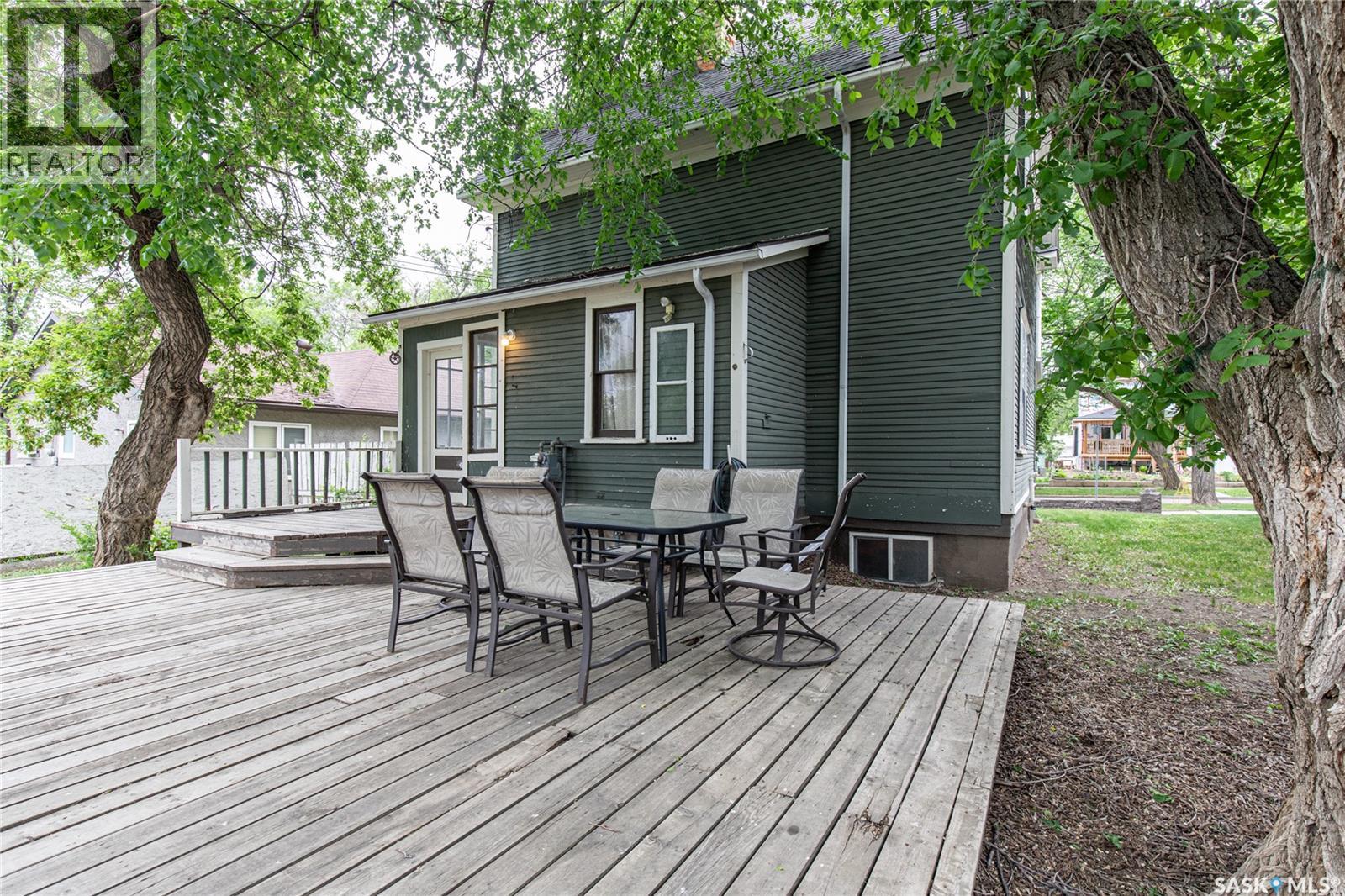 1059 Willow AVENUE - 36