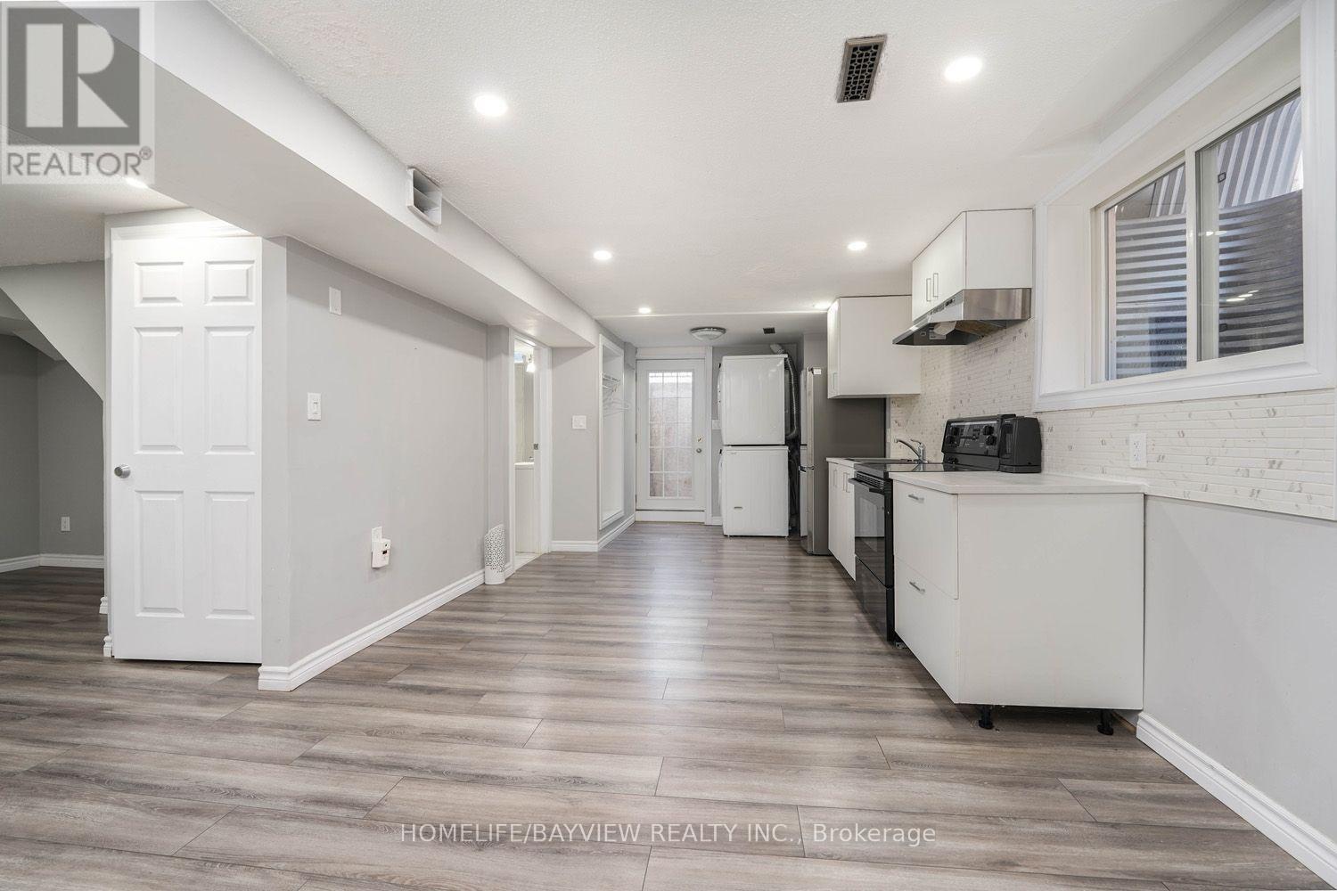 513 BRISTOL ROAD - 27
