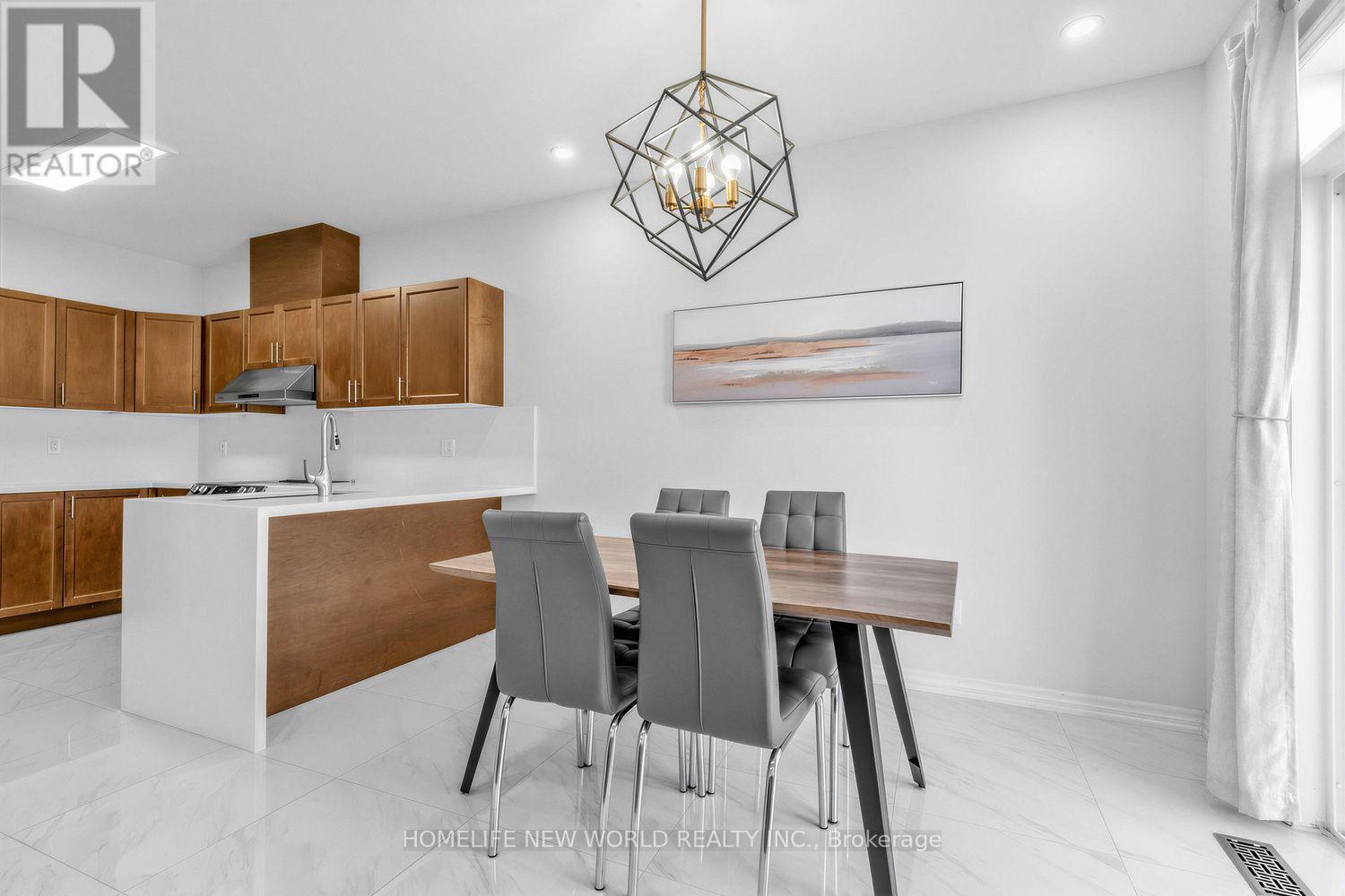 26 LIVING CRESCENT - 11