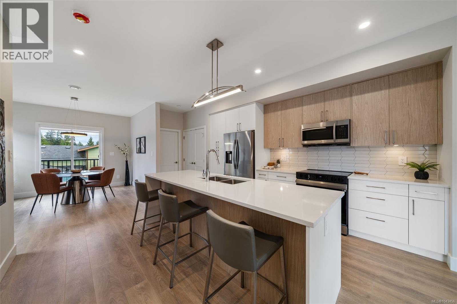 1209 Arcadiawood Crt - 3