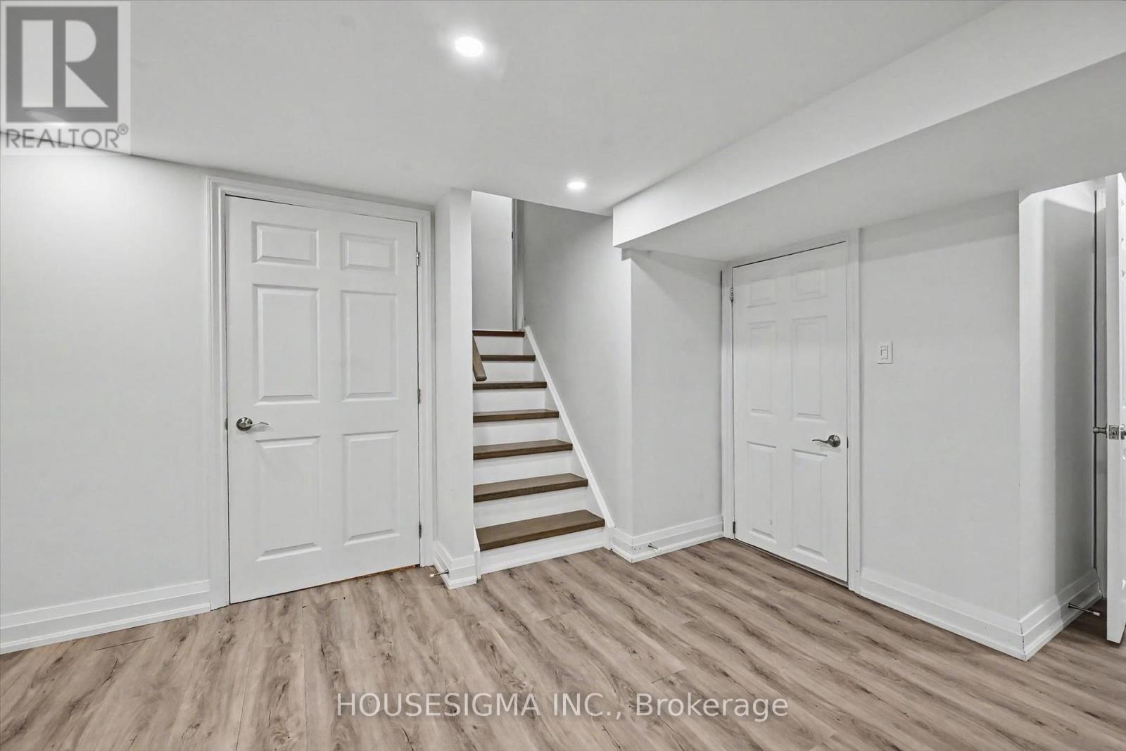 444 WITHNELL CRESCENT - Image 26