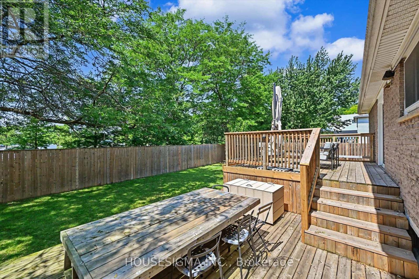 444 WITHNELL CRESCENT - Image 33