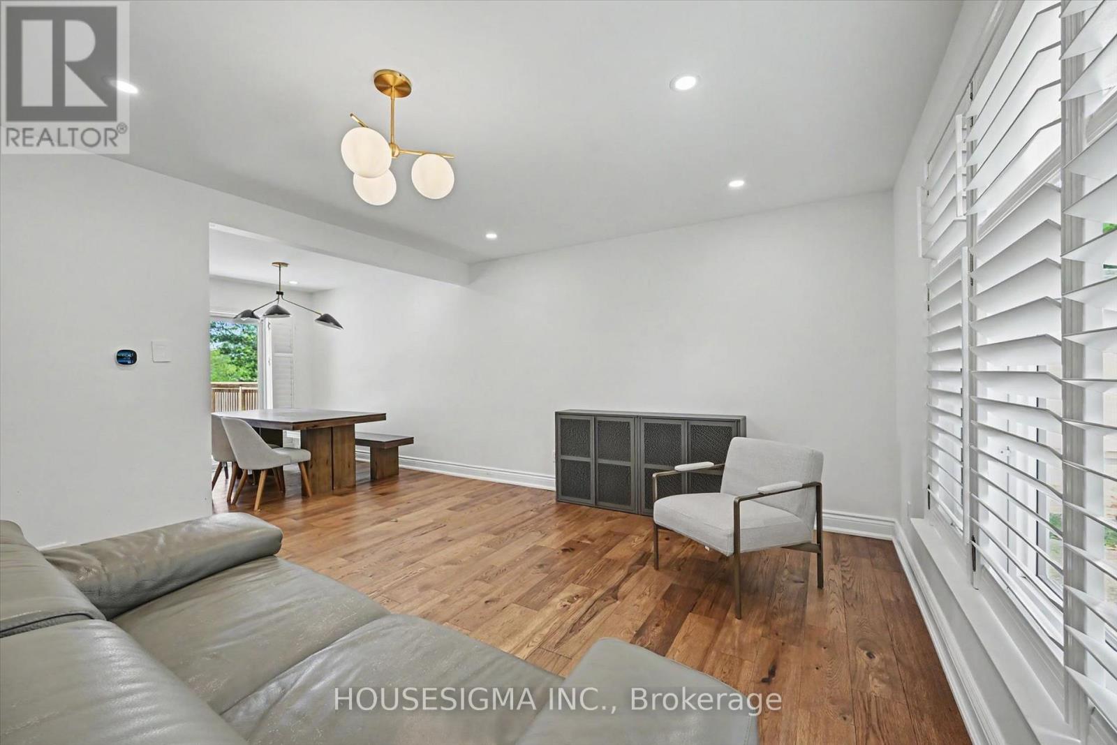 444 WITHNELL CRESCENT - Image 7