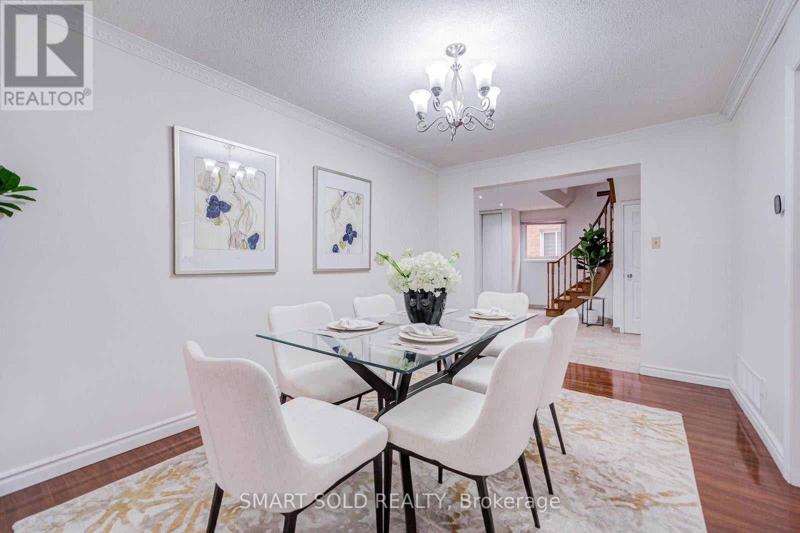 837 QUEENSBRIDGE DRIVE - 16