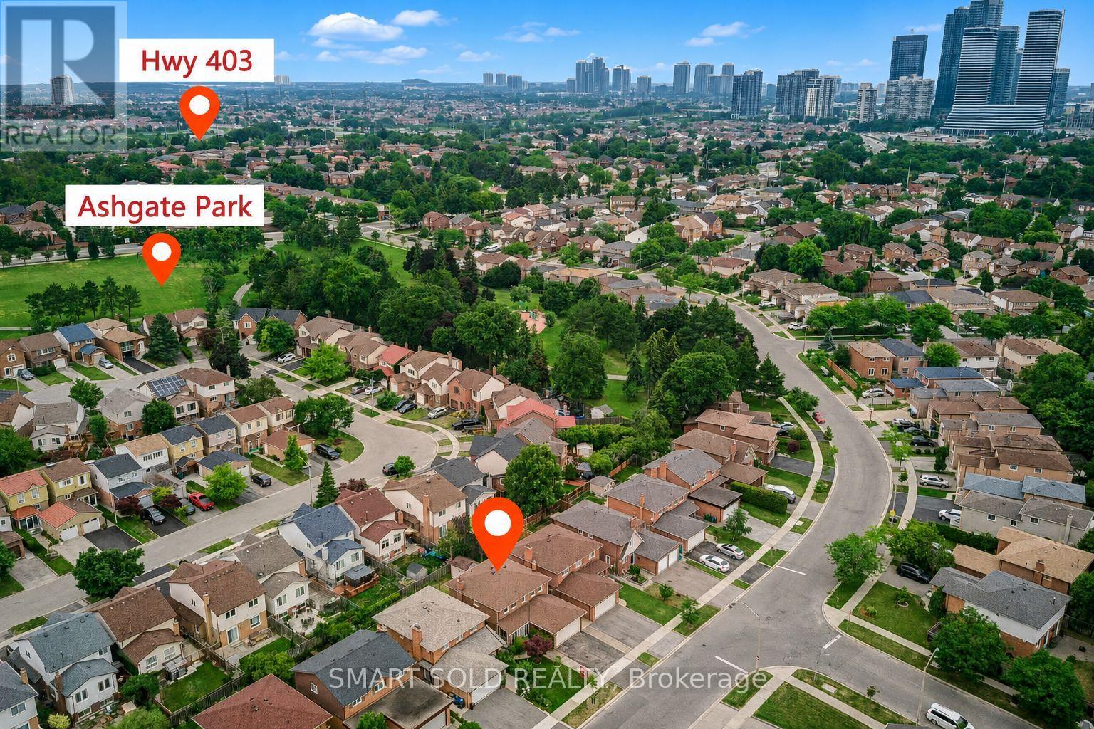 837 QUEENSBRIDGE DRIVE - 43