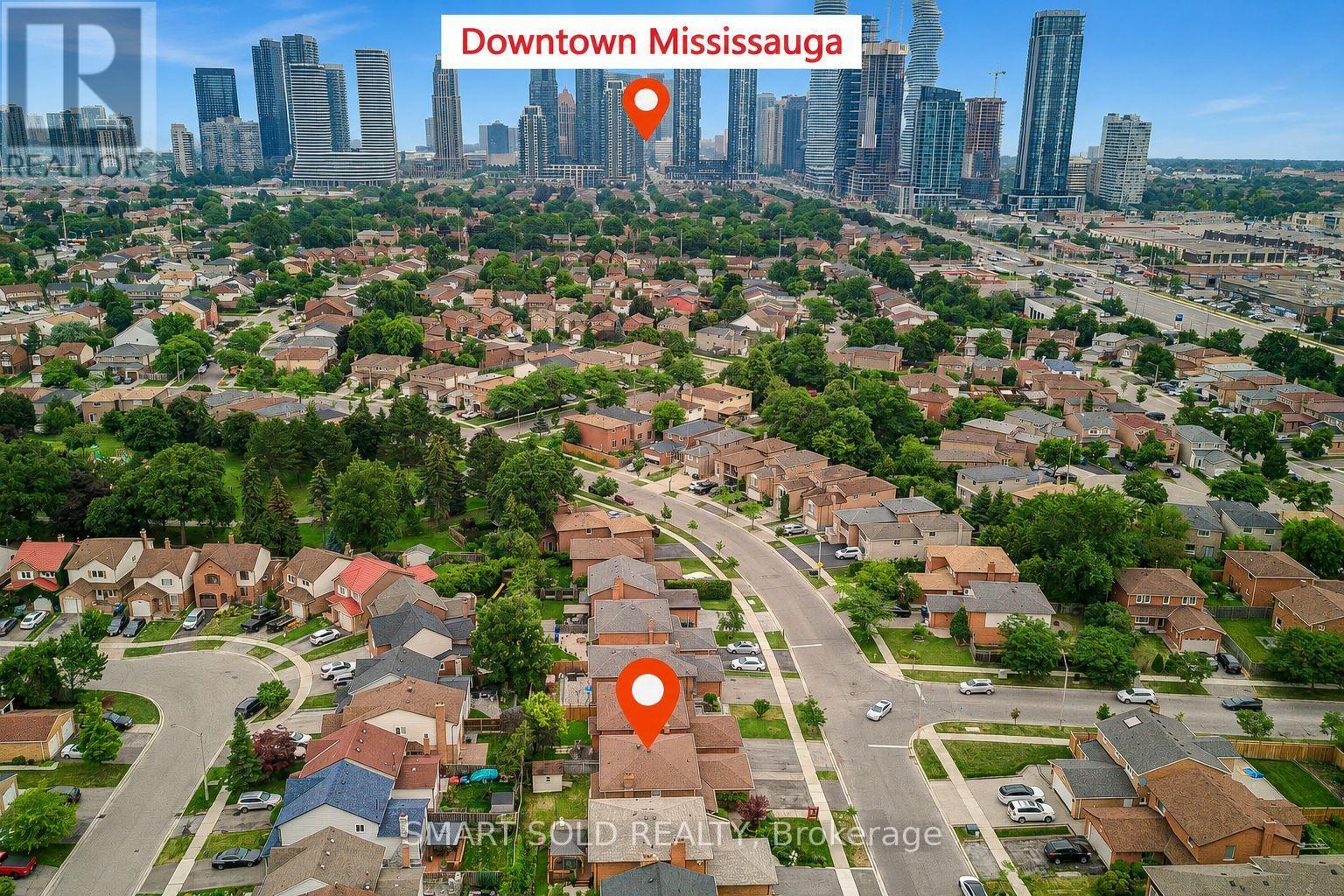 837 QUEENSBRIDGE DRIVE - 44