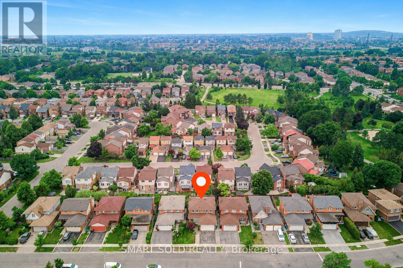 837 QUEENSBRIDGE DRIVE - 45