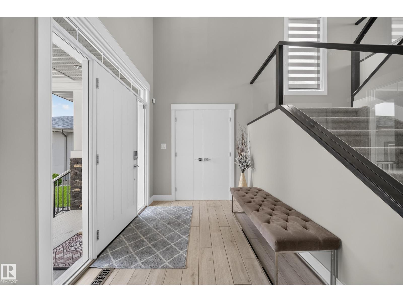 7640 179 AV NW - 12