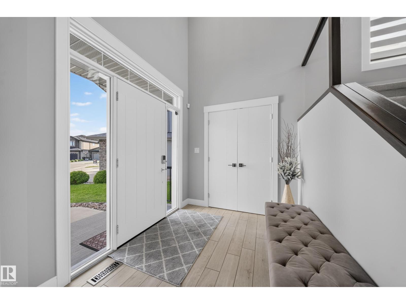 7640 179 AV NW - 13