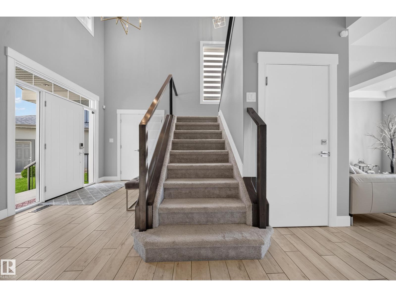 7640 179 AV NW - 14