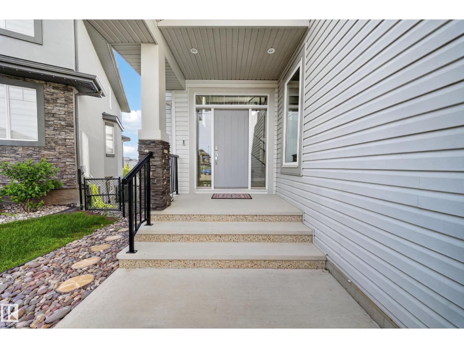 7640 179 AV NW - 71