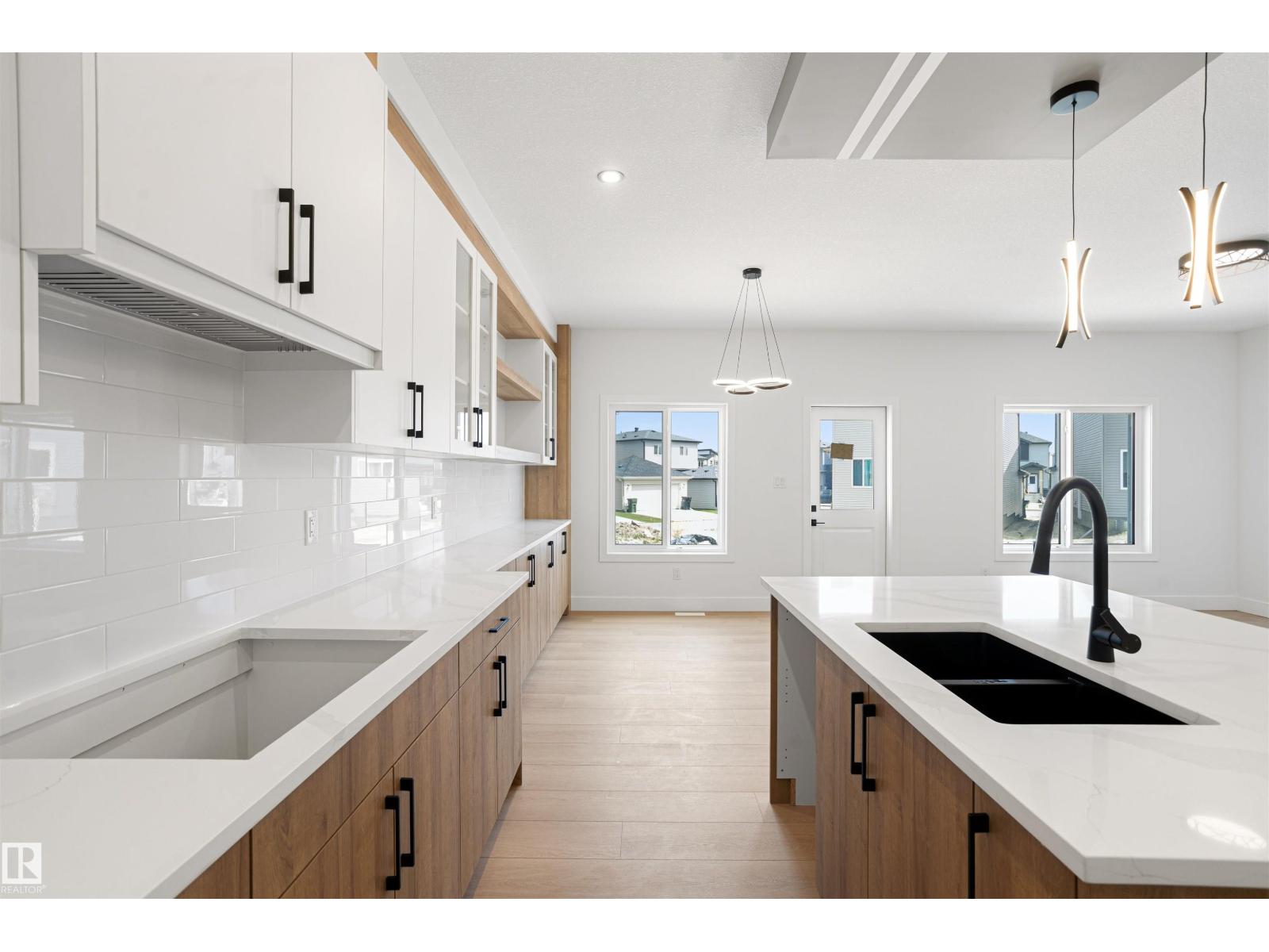 415 Munn CO - Image 16