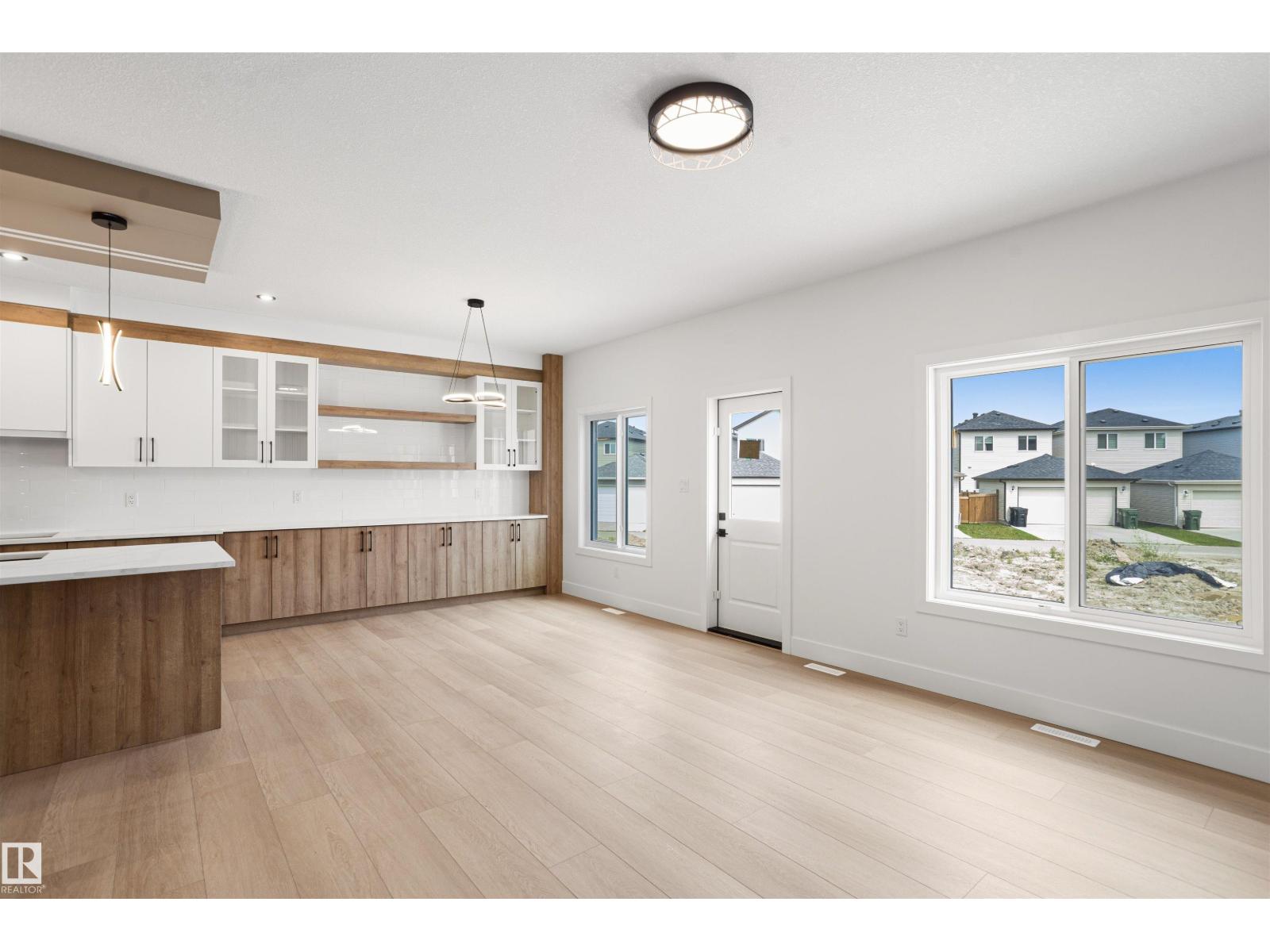 415 Munn CO - Image 25