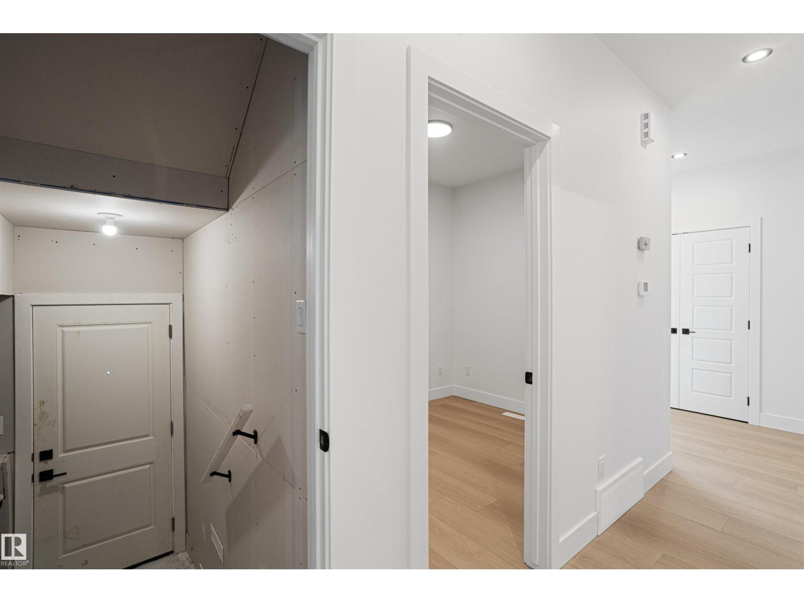 415 Munn CO - 26