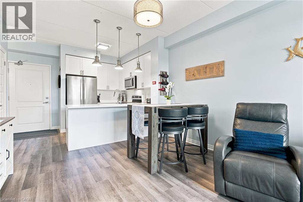 #126 610 FARMSTEAD Drive - 10