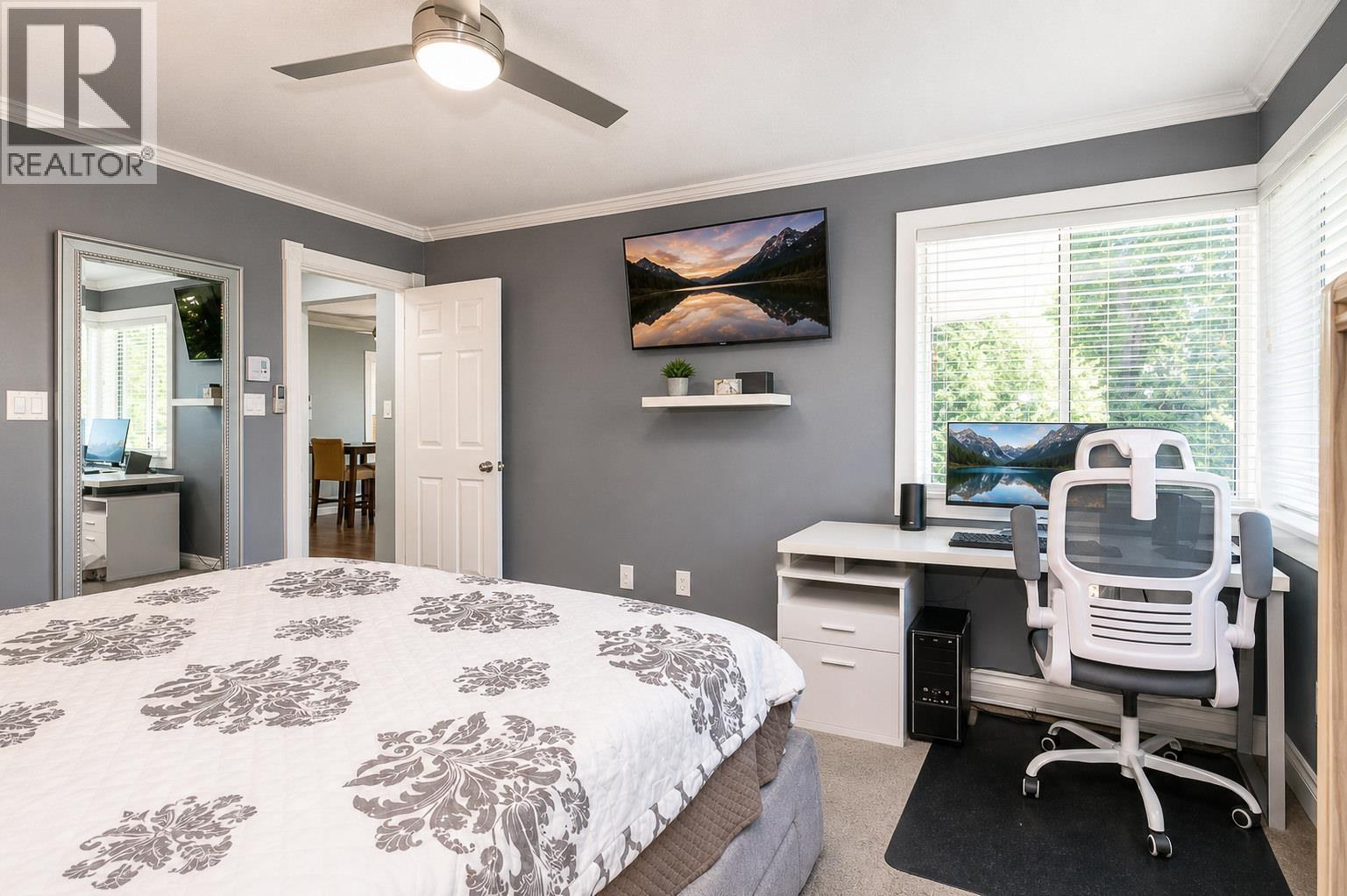301 3088 FLINT STREET, Port Coquitlam
