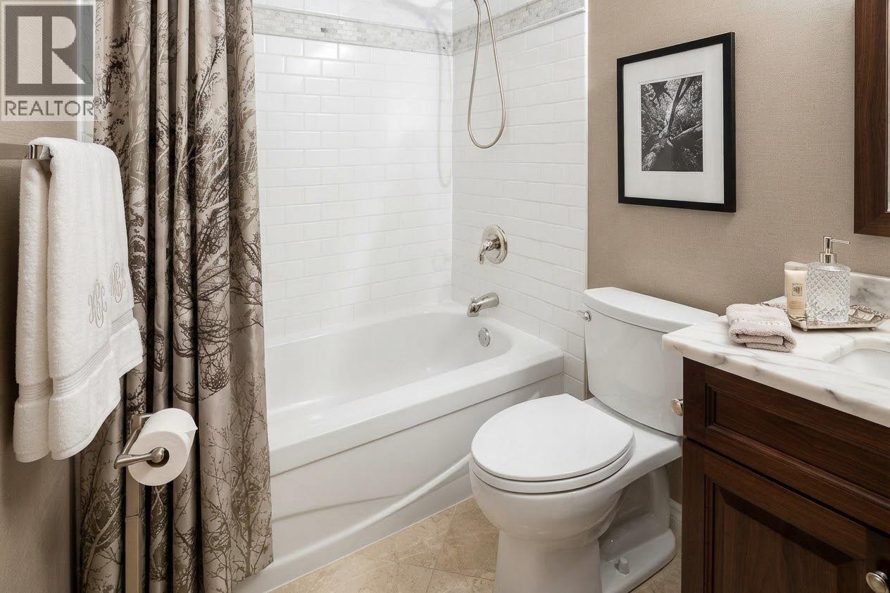 301 3088 FLINT STREET, Port Coquitlam
